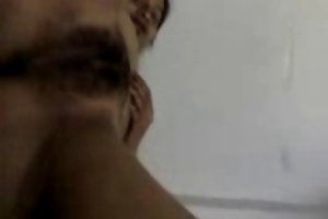 Sri lanka lány kapott szórakozást