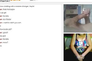 Tini és érett 2 lány egy cum