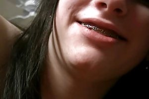 Fiatal tinédzserrel