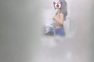 Em hang xom thay csinálni