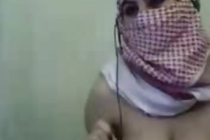 Palesztina arab hijab lány mutatják a nagy mellek webkamera