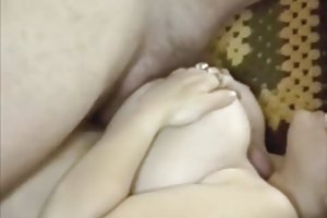Amatőr hármas a nagy mellek titfuck és kibaszott